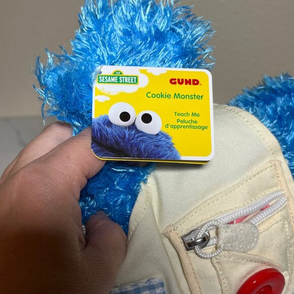 Sesame Street Gund  Teach Me Cookie Monster Chef Stuffed Toy - 15" - Picture 3 of 9